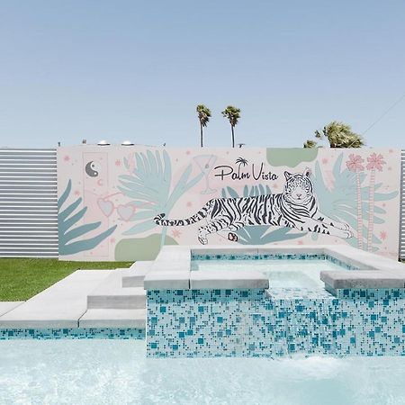 Palm Vista By Rather Be Properties Palm Springs Extérieur photo