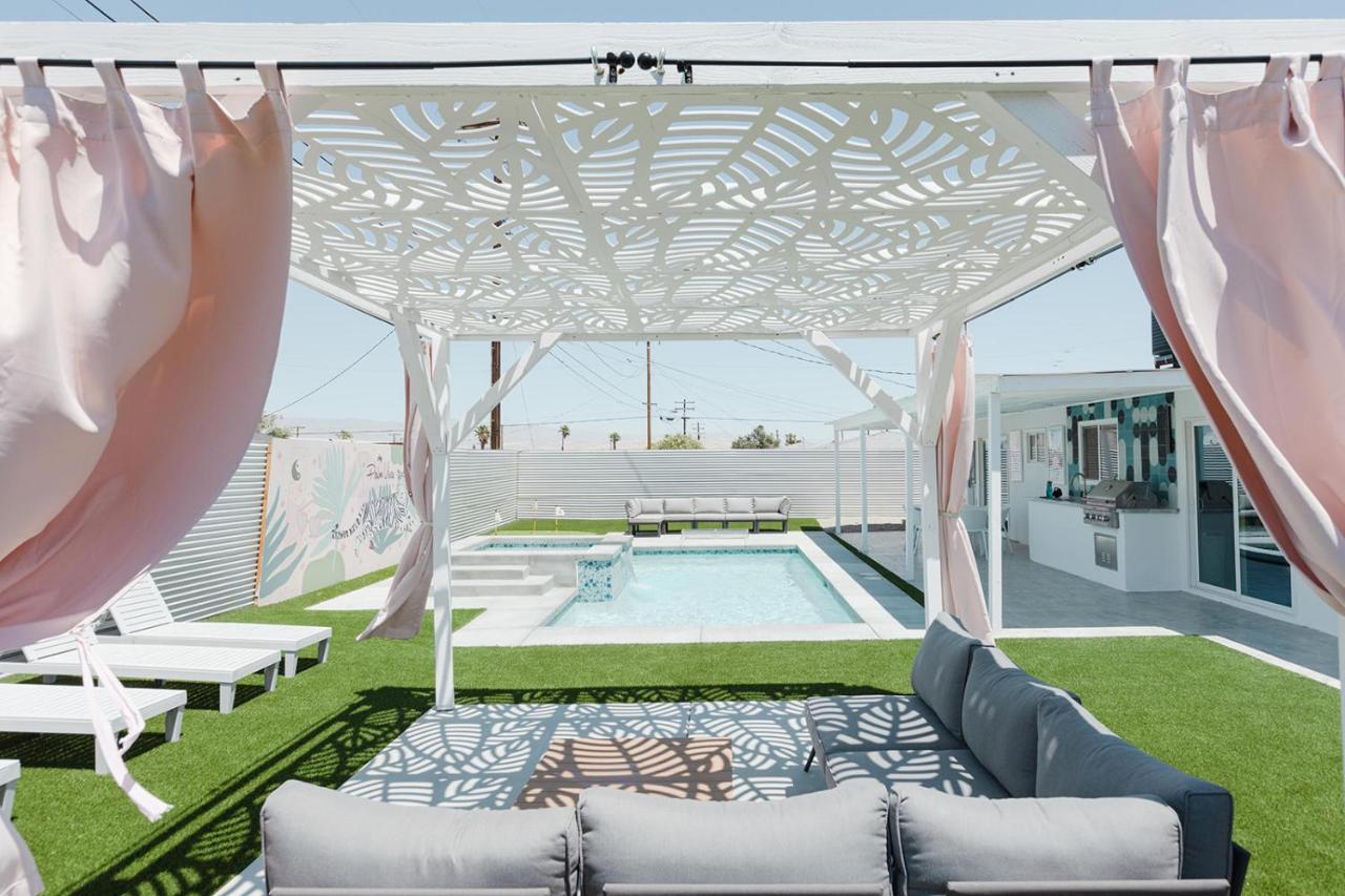 Palm Vista By Rather Be Properties Palm Springs Extérieur photo