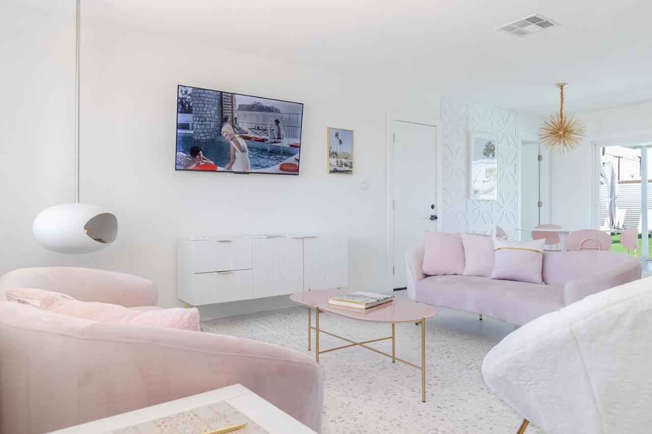 Palm Vista By Rather Be Properties Palm Springs Extérieur photo