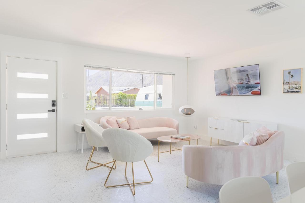 Palm Vista By Rather Be Properties Palm Springs Extérieur photo