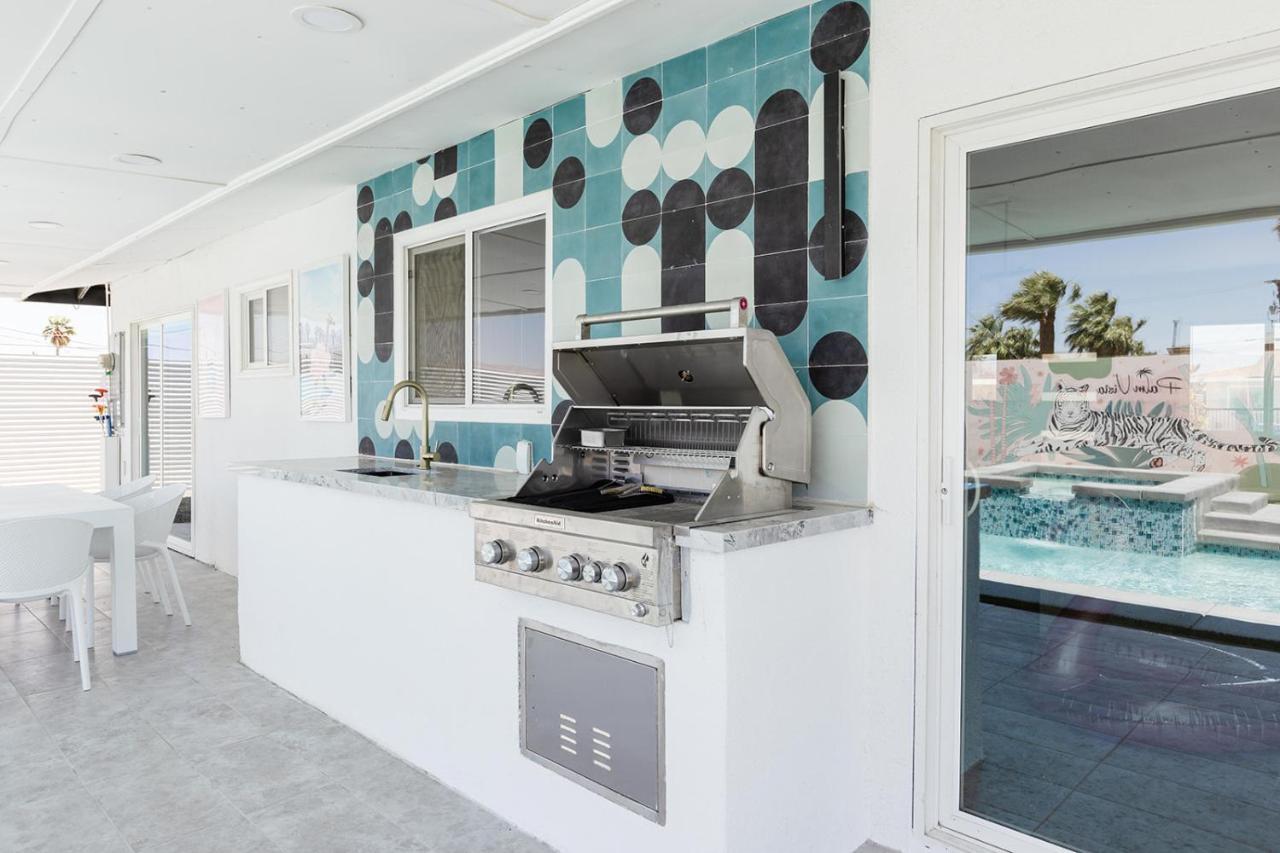 Palm Vista By Rather Be Properties Palm Springs Extérieur photo