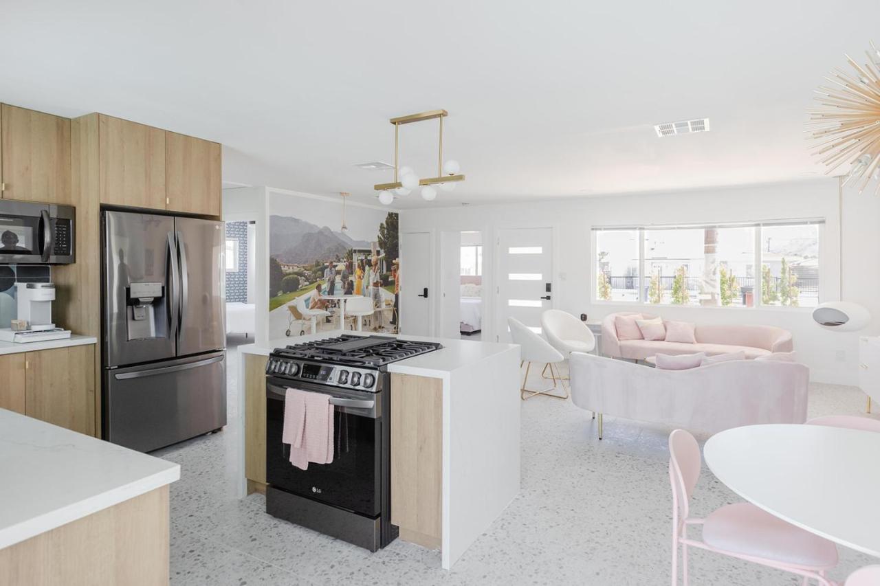 Palm Vista By Rather Be Properties Palm Springs Extérieur photo