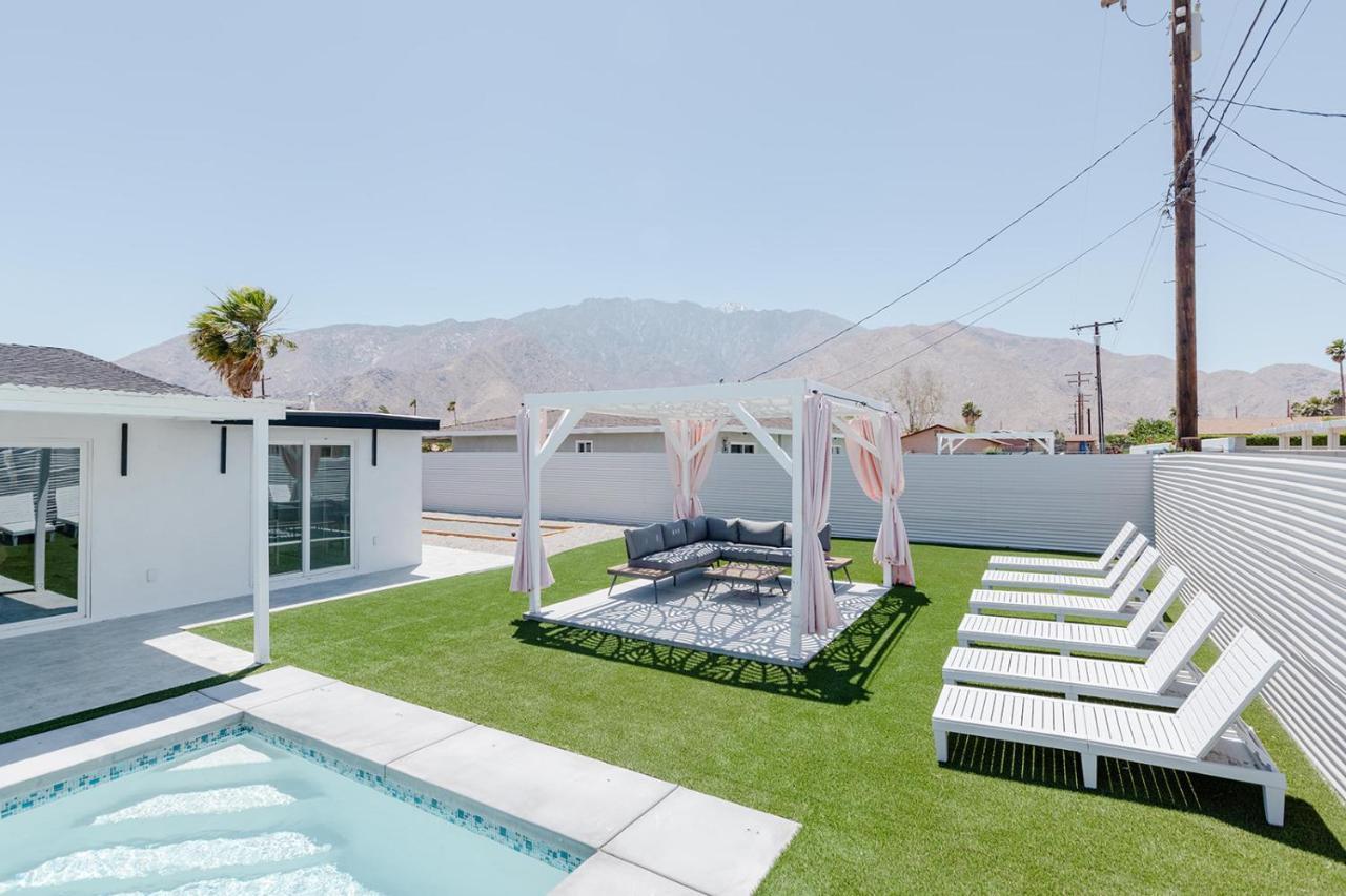 Palm Vista By Rather Be Properties Palm Springs Extérieur photo