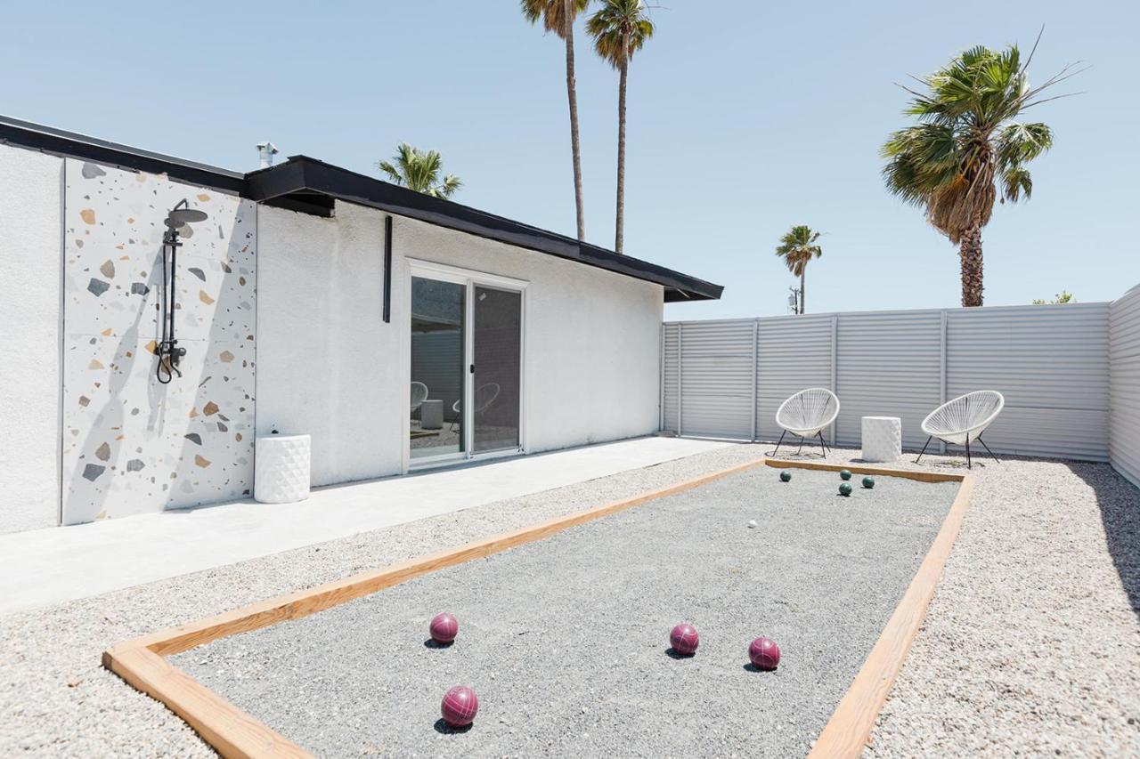Palm Vista By Rather Be Properties Palm Springs Extérieur photo